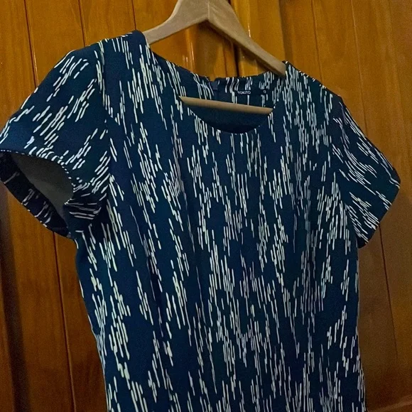 Tokito Dress - Picture 1 of 4